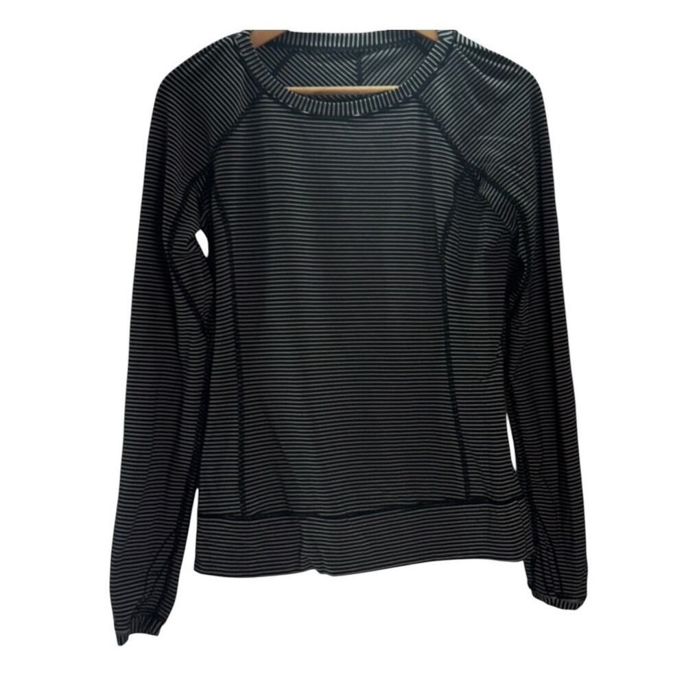 Womens Lululemon Black & White Long Sleeve Workout Top   Size 8 Medium